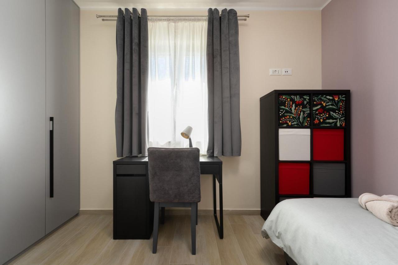 Holiday House Leana Pazin Exterior foto